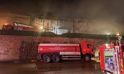 Gaziantep'te mobilya fabrikasında yangın