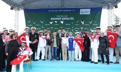 Vatan aşkıyla çakı gibi asker oldular