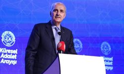 Kurtulmuş Filistin bayrağı sallayan Yamal'ı tebrik etti