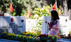 Şehit aileleri Edirnekapı Şehitliği'ni ziyaret etti