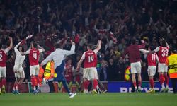 Arsenal 22 yıl sonra şampiyon