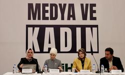 Bursa'da 'Medya ve Kadın Paneli' düzenlendi