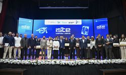 Sanayi ve Teknoloji Bakanı Kacır 'İş'te Yapay Zeka Mezuniyet Töreni'nde konuştu: