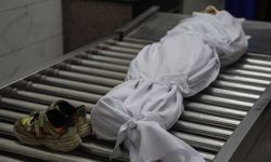 Gazze'de balıkçı teknesi vuruldu: 15 yaşındaki çocuk katledildi