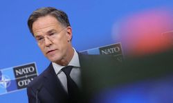 Rutte'den Tahran'a uyarı: Nükleer silah kabul edilemez