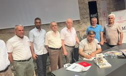 Eyyüp Azlal Rami Kütüphanesi’nde Okurlarıyla Bir Araya Geldi