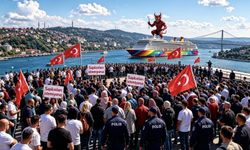 İstanbul'u işgale geliyorlar: LGBT gemisini durdurun!