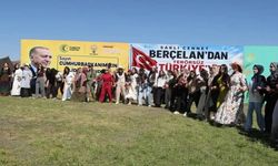 Erdoğan, Hakkari'de şenliğe katılan kadınlara telefonda seslendi