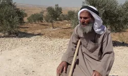 İsraillilerin yaraladığı yaşlı Filistinli: Saldırılara rağmen topraklarımda kalacağım