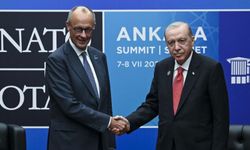 Merz'den Türkiye'nin politikalarına övgü