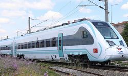 Milli Elektrikli Tren Halkalı-Uzunköprü hattında hizmete başladı