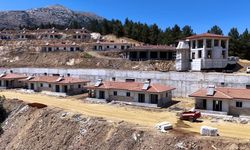 Ödemiş Afet Konutları yangının birinci yılında teslim ediliyor