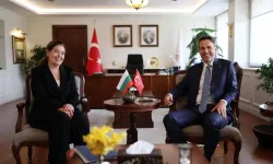 Bakan Bayraktar Petrova ile görüştü