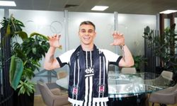 Leandro Trossard için özel imza töreni hazırlığı