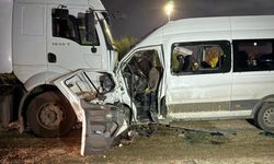 Hatay'da feci kaza: 1 ölü 14 yaralı!