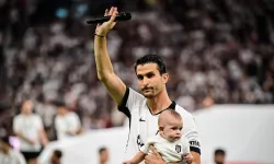 Necip Uysal Beşiktaş'a veda etti