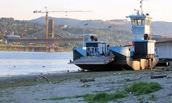 Tuna Nehri'nin su seviyesinde düşüş sürüyor