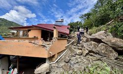 Trabzon'da heyelan: 1 evin çatısı yıkıldı, 2 ev tahliye edildi