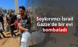 Soykırımcı İsrail Gazze'de bir evi bombaladı