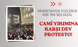 Hindistan'da cami yıkımına karşı dev protesto