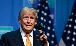 Trump'ın Kanada tarifelerine iki ülkede de destek yok