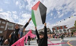 Ankara'da uçurtmalar Gazzeli çocuklar için havalandı
