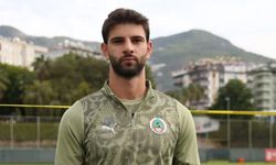 Beşiktaş, Alanyaspor'dan Ümit Akdağ'ı transfer etti