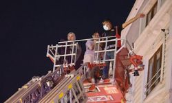 Iğdır'da 6. kattaki dairede yangın: 18 kişi tahliye edildi