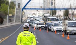 İstanbul'da bir ilçe trafiğe kapatıldı