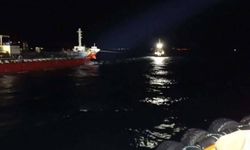 Çanakkale Boğazı'nda arızalanan gemi güvenli bölgeye demirletildi