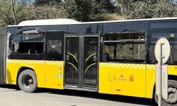 İstanbul'da İETT otobüsü kaza yaptı: 4 yaralı