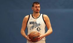 Nikola Jokic'ten NBA'de tarihi başarı