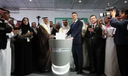 Bakan Bayraktar Riyad'da
