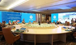 Riyad'da Mekke Anlaşması gündemi
