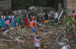 Filipinler'de Kalmaegi Tayfunu'nda ölenlerin sayısı 204'e yükseldi
