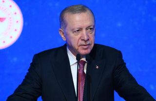 Başkan Erdoğan Fenerbahçe'yi tebrik etti