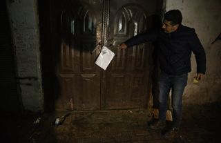 Diyarbakır'da binanın kolonu patladı