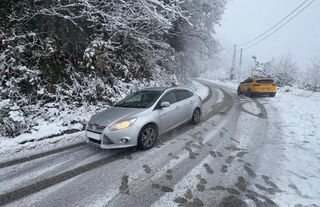 Karadeniz'deki 3 ilde 233 köy yolu ulaşıma kapandı