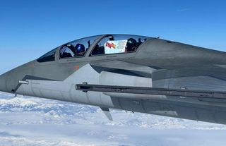 HÜRJET İspanya  için havalandı