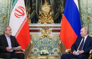 Putin ile Pezeşkiyan bölgedeki gerginliği görüştü