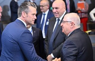 Bakan Güler ABD Savaş Bakanı ile görüştü