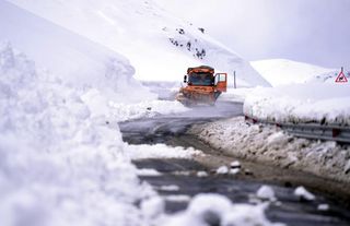 Ardahan-Şavşat kara yolu tır geçişine kapatıldı