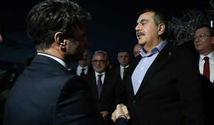 Milli Eğitim Bakanı Tekin, Gelibolu Belediyesini ziyaret etti