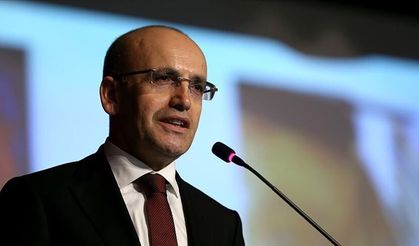Bakan Şimşek istifa ettiği iddialarını yalandı