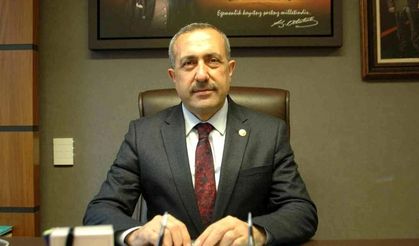 AK Parti Van'da Bayrak Değişimi: Abdulahat Arvas Görevi Devraldı