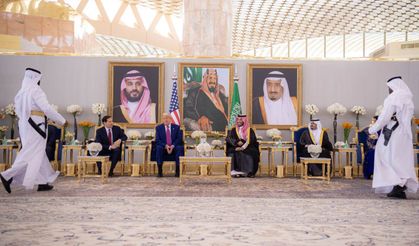 Trump Riyad’da ikram edilen kahveyi bakın neden içmedi?
