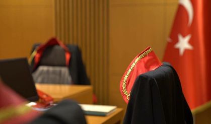 4 bin 967 hakim ve savcının görev yeri değişti