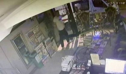 Böcek ailesi ilaçlanan otelde böyle kilitli kaldı