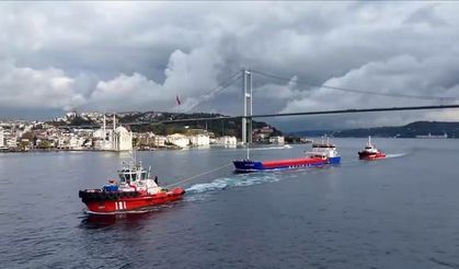 İstanbul'da gemi trafiği askıya alındı
