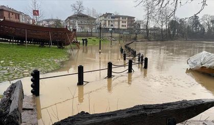 Bartın'da sağanak taşkına neden oldu